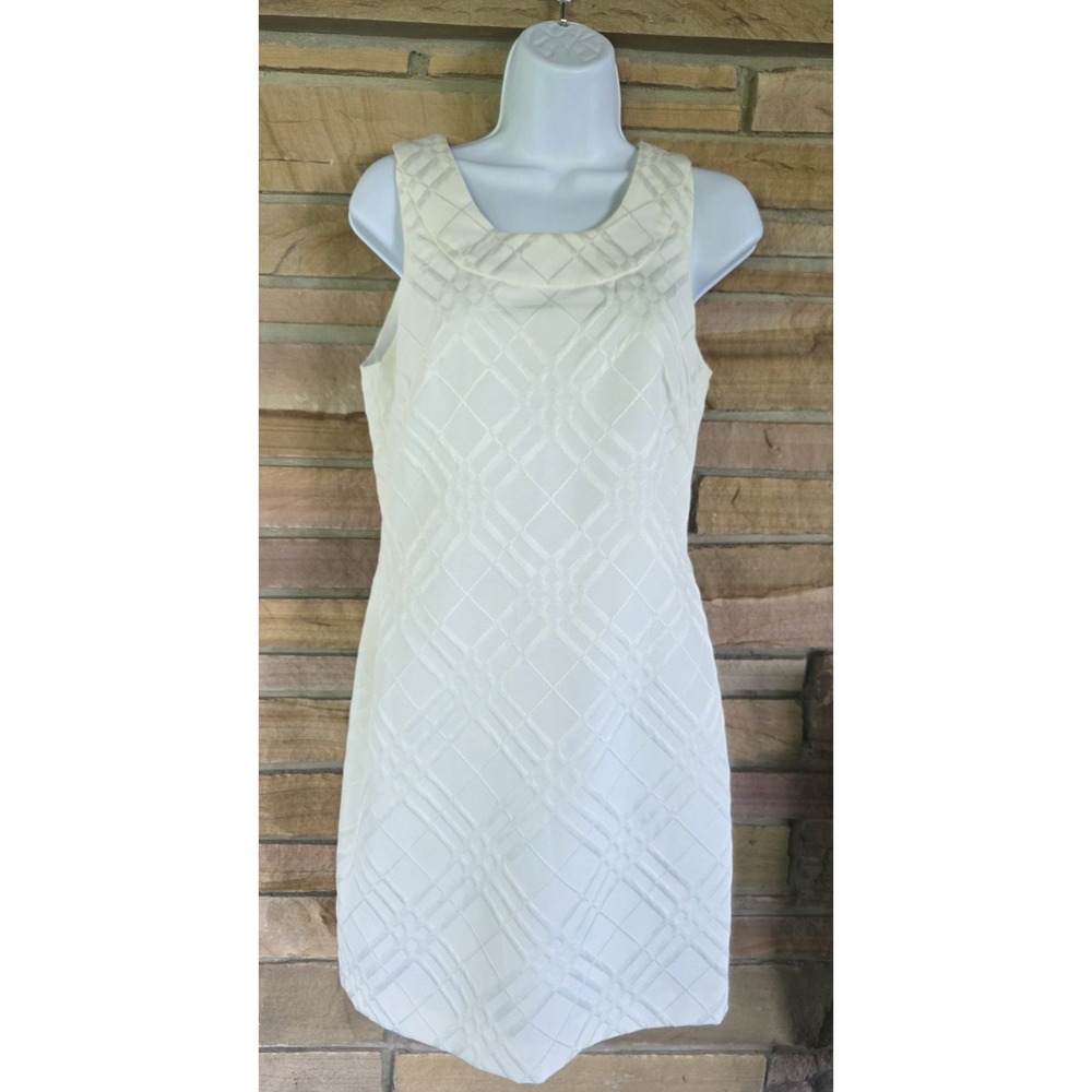 Evan Picone White Textured Sheath Dress Size 4‎ Sleeveless Career Wedding Shower